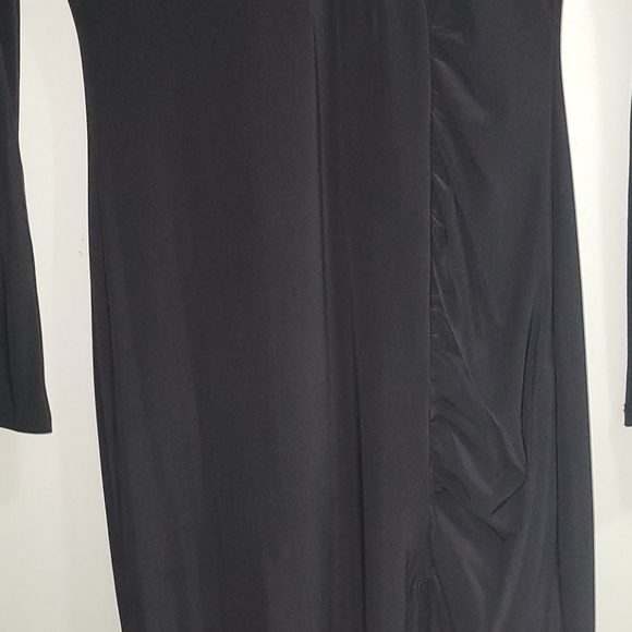 Dress - Picture 5 of 5